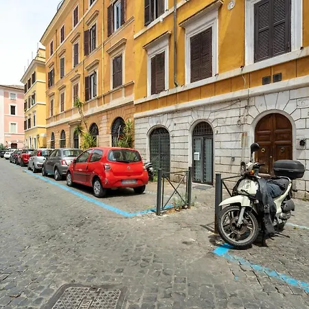San Pietro A Due Passi Grazioso Loft