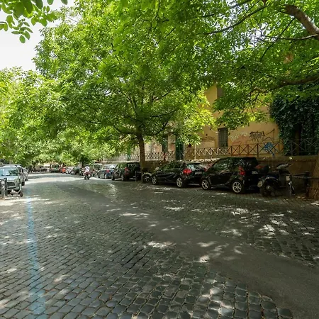 San Pietro A Due Passi Grazioso Loft Rom