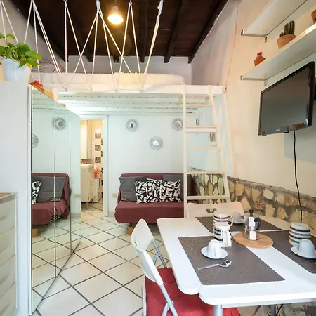 San Pietro A Due Passi Grazioso Loft *